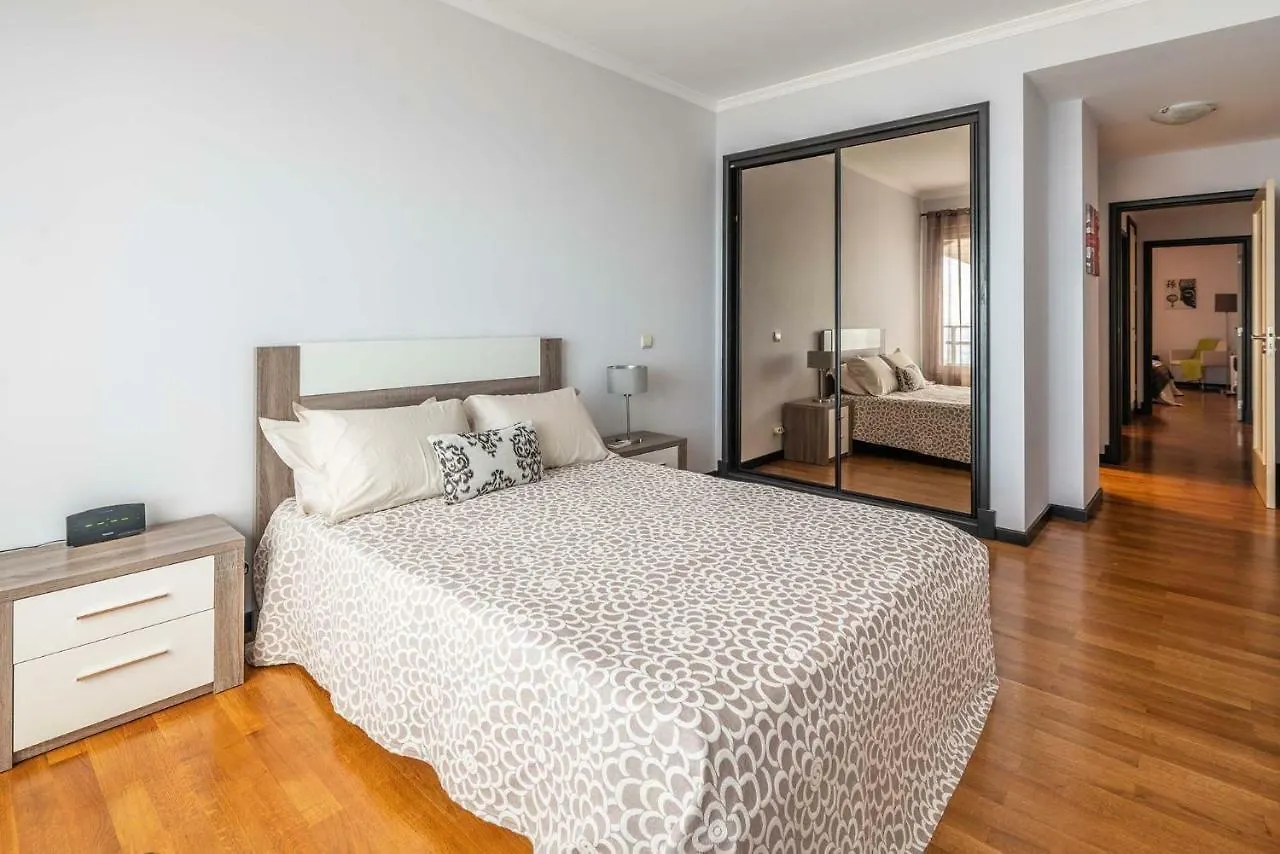 Oceanside Terrace Apartment By Holiday Rental Madeira Funchal  0*, Funchal (Madeira) Portugal